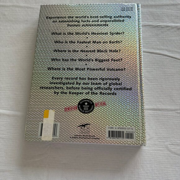 Guinness World Records 2003 Hardcover Book Good Used Condition - Picture 3 of 7
